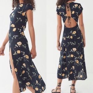UO Lindsey Floral Slit Maxi Dress (small)